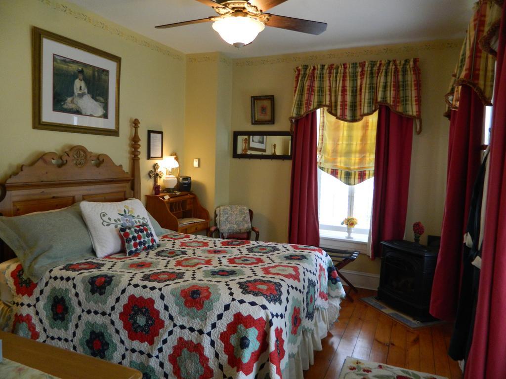 Ej Bowman House Bed & Breakfast Lititz Chambre photo